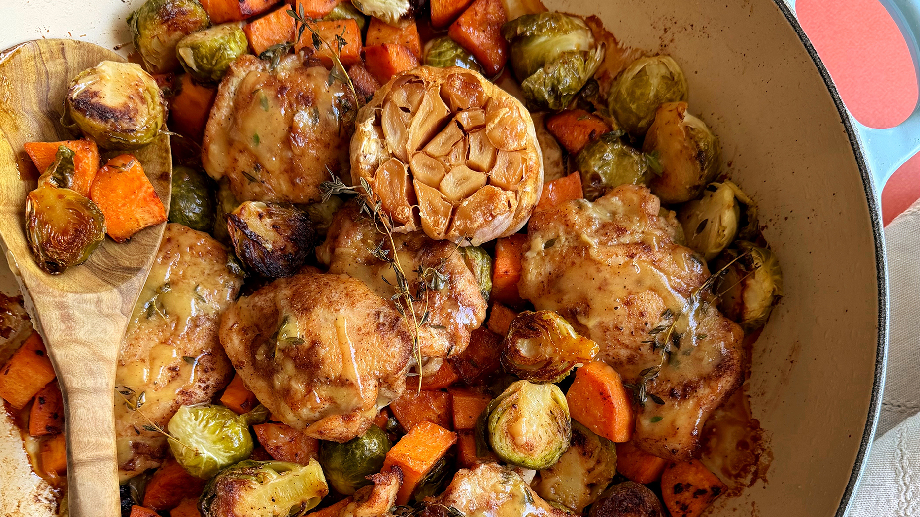 roasted garlic & honey mustard chicken skillet