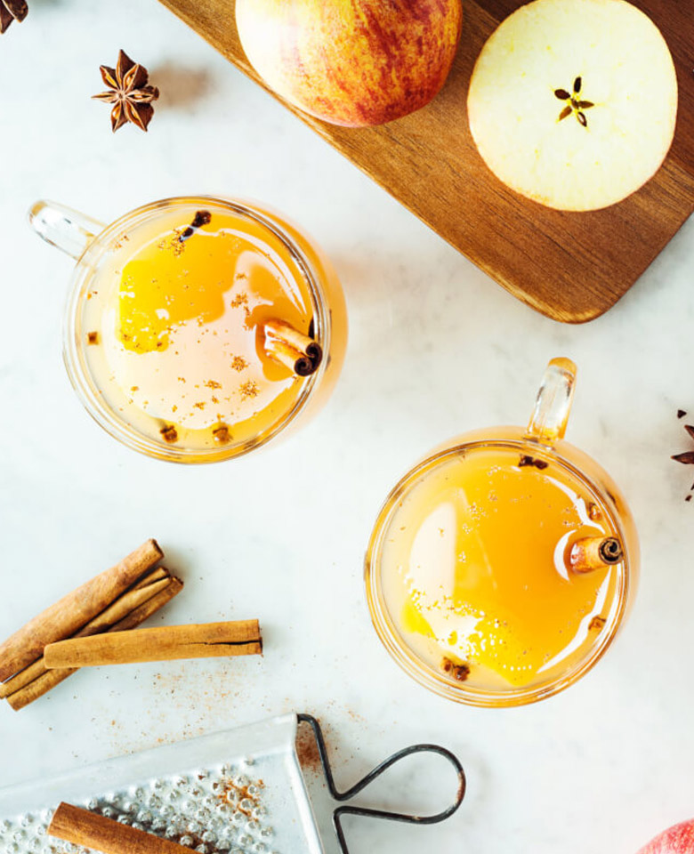 Hot Apple Cider (From Scratch)