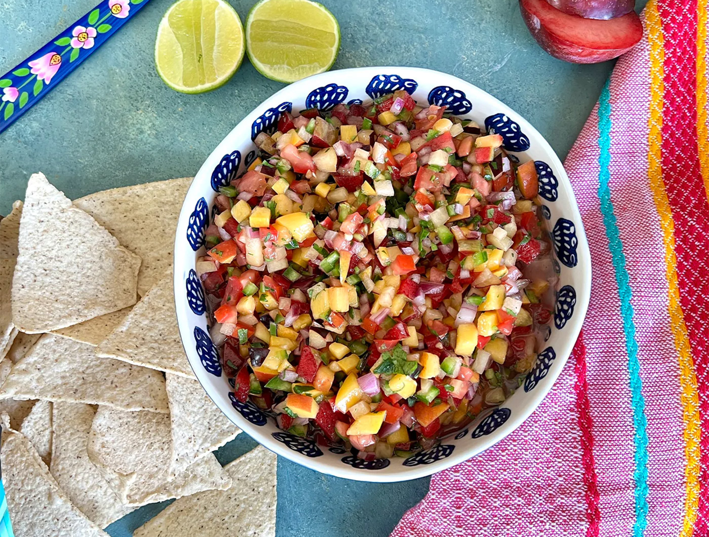 Salsa made with Siete's sauce