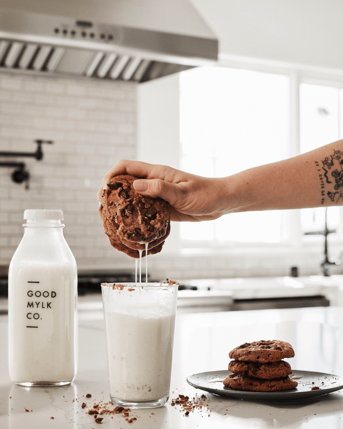 Cookies dipped in Goodmylk 