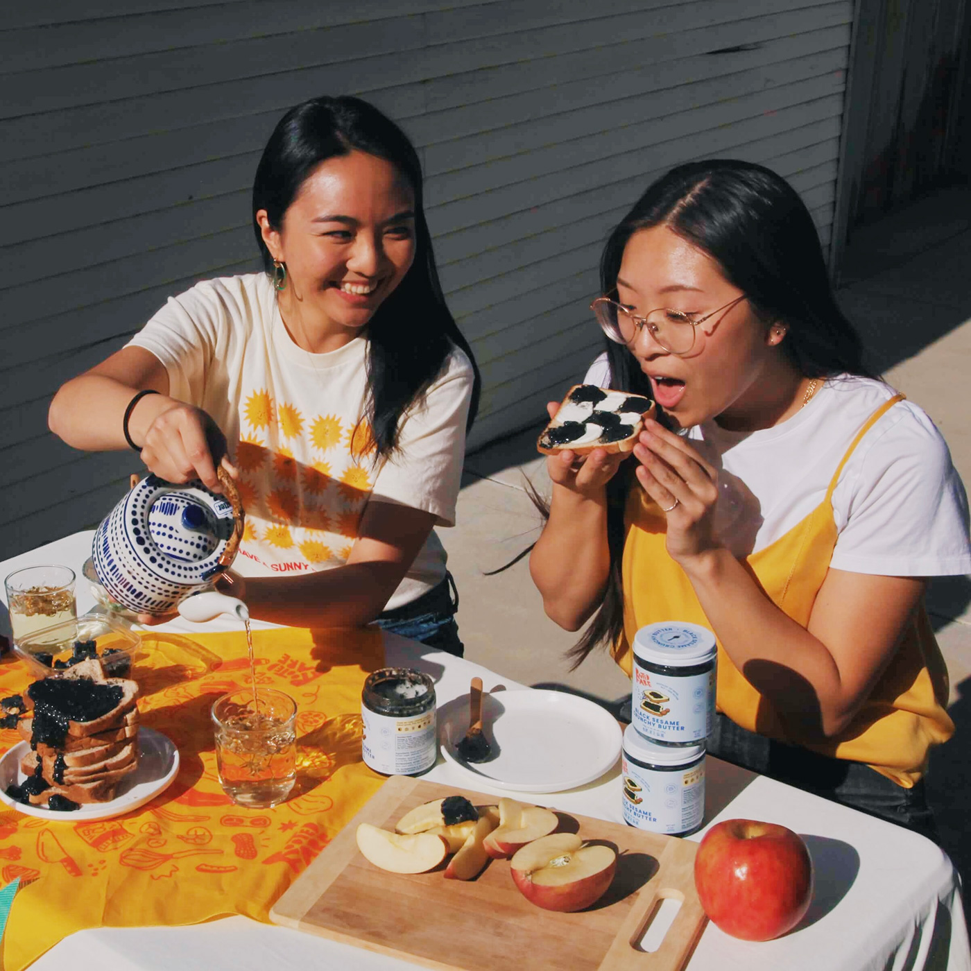 Ashley Xie and Hedy Yu of Rooted Fare